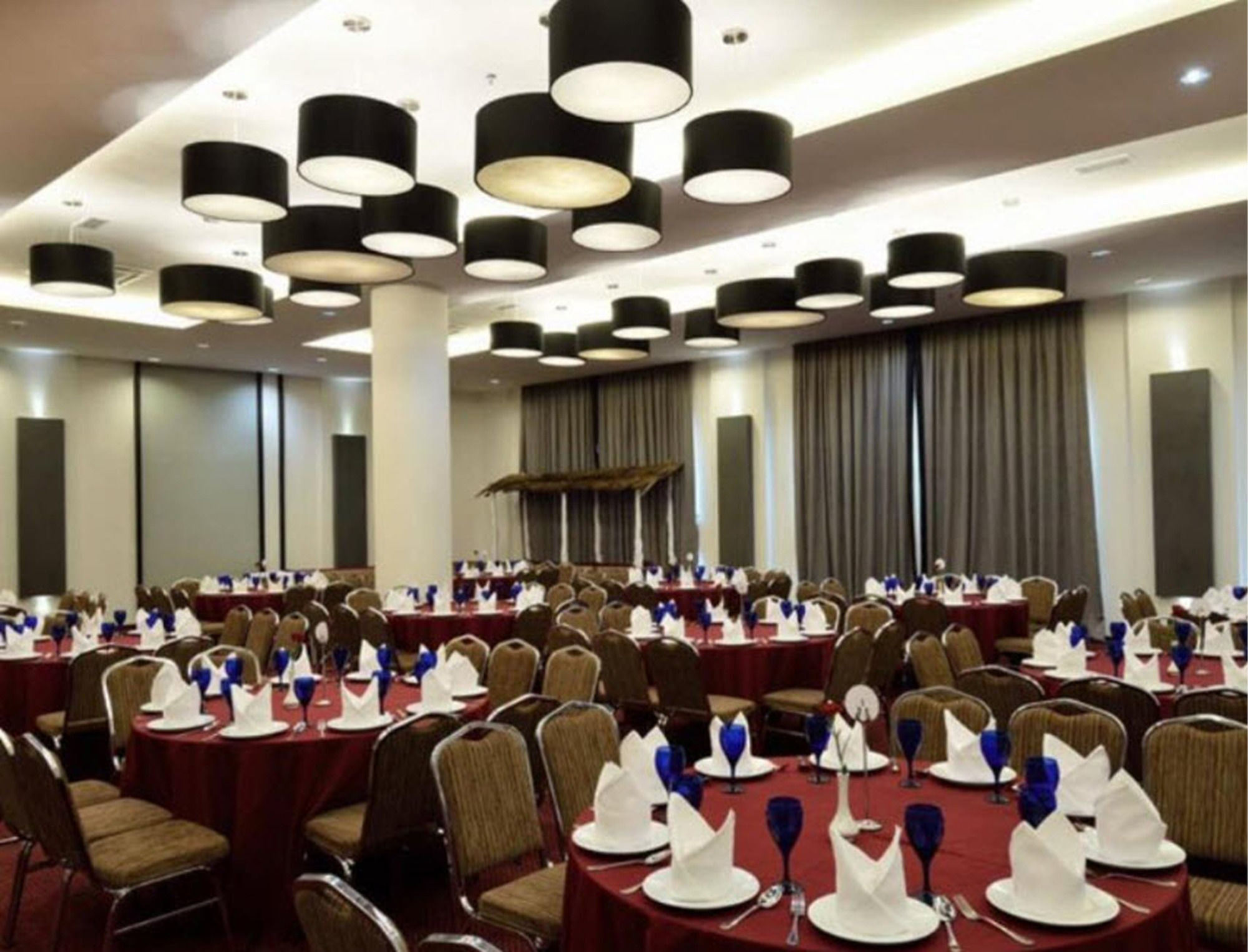 Holiday Villa Hotel & Suites Kota Bharu - Wakaf Che Yeh, Night Market Exteriör bild